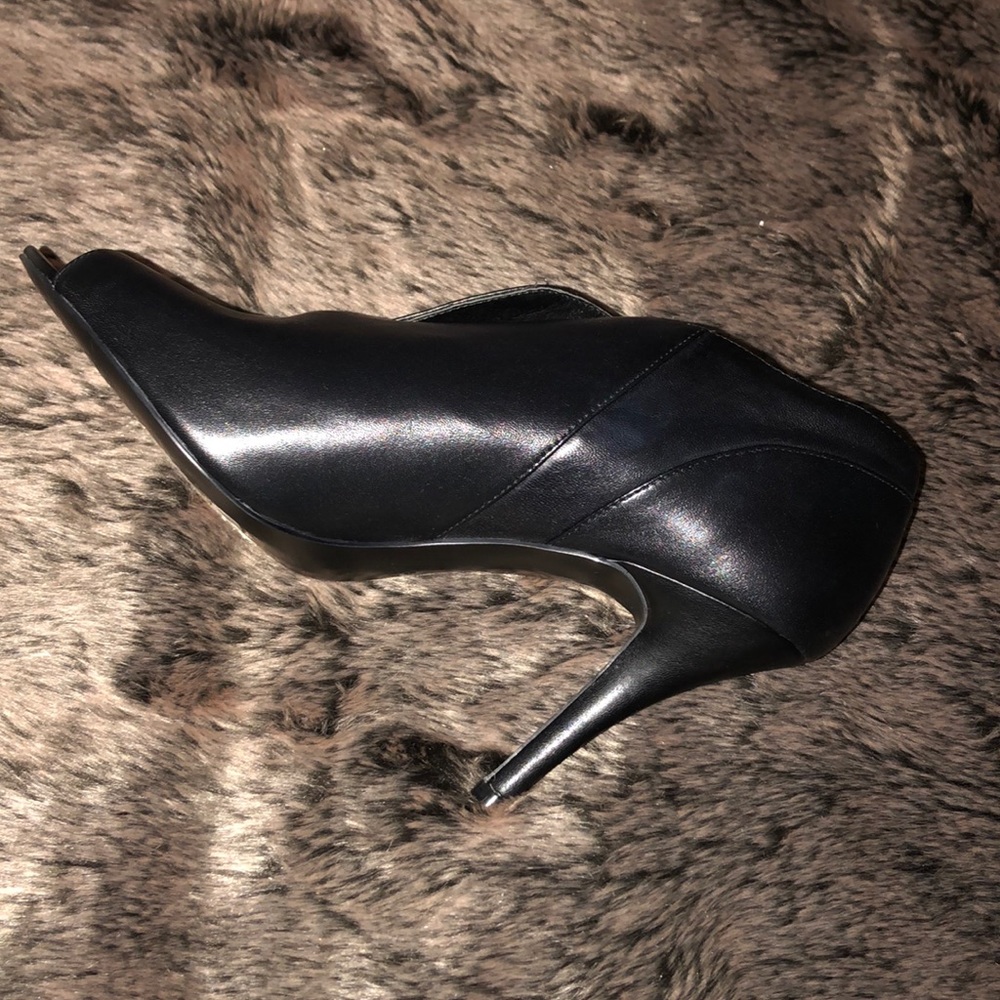 NINE WEST HEELS! - Picture 2 of 8